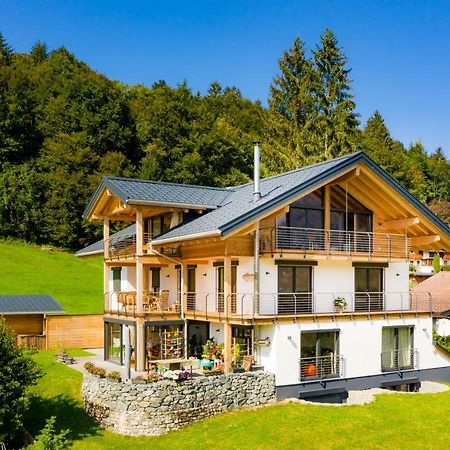 "Landhaus Panorama" - Luxurioese Ferienwohnungen In Bester Lage Fuer Gehobene Ansprueche Оберстдорф Экстерьер фото
